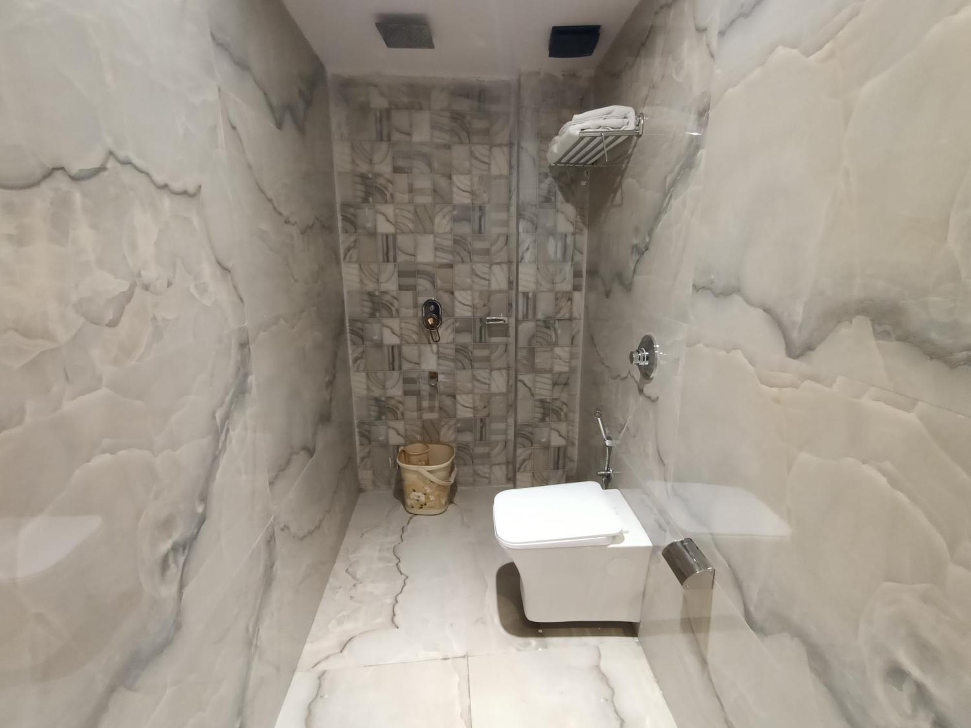 Beverly Palace Santacruz - Near Bkc - Airport T1 Hotel Mumbai (Bombay)