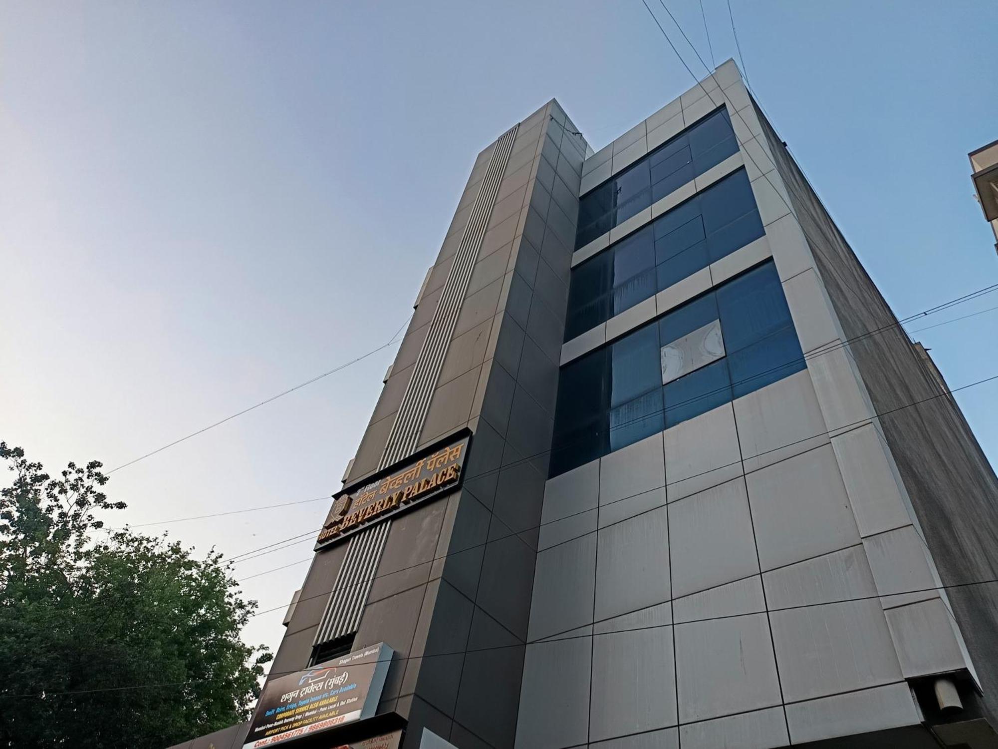 Beverly Palace Santacruz - Near Bkc - Airport T1 Hotel Mumbai (Bombay)
